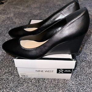 New Nine West Wedges